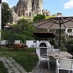 بيت للعطل Sotiris Idyllic Garden House كالامباكا