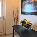 Sotiris Idyllic Garden House
