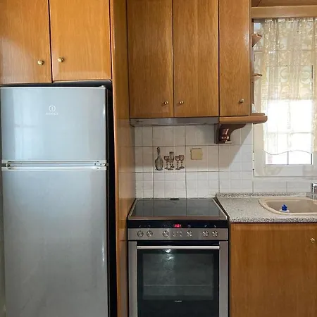 Sotiris Idyllic Garden House