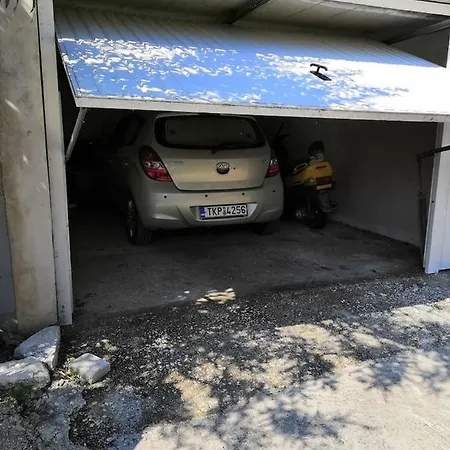 Sotiris Idyllic Garden House Tatil Evi *