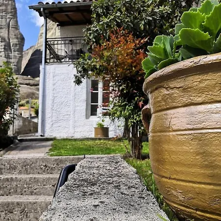 Sotiris Idyllic Garden House * Kalambaka