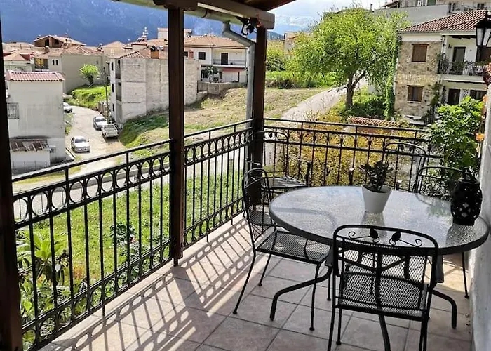 Sotiris Idyllic Garden House Vakantiehuis Kalampáka