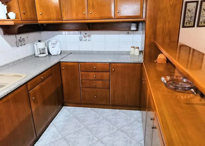 Sotiris Idyllic Garden House