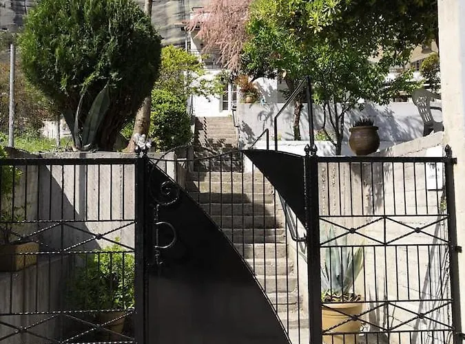 Sotiris Idyllic Garden House Vakantiehuis Kalampáka